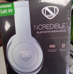 Bluetooth wireless headphones